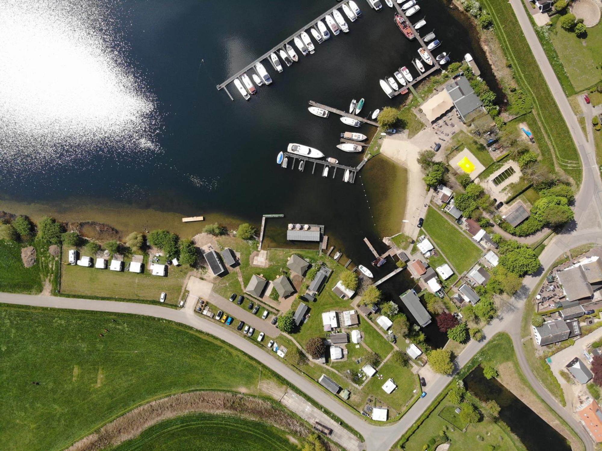 Luxury Lake Lodge Alphen  Exterior photo